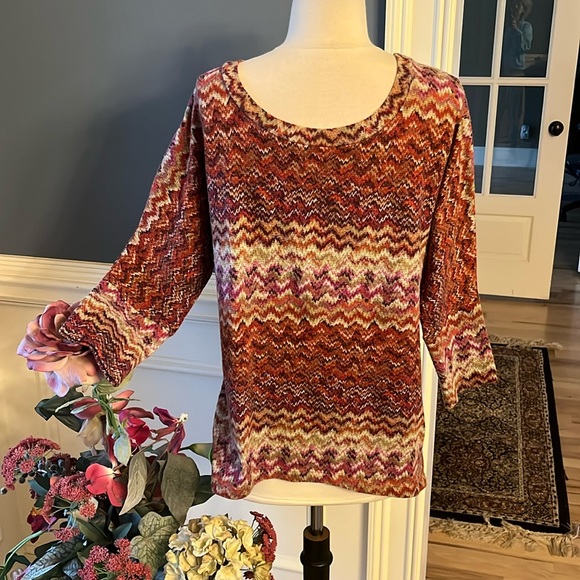 Envy Sweater Button Slit Back Womens Large Burgundy Tan Lightweight - Picture 4 of 12